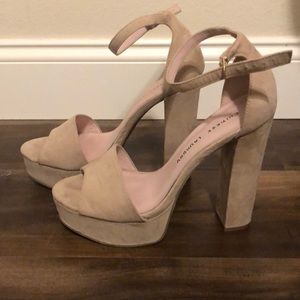 Chinese Laundry nude heels
